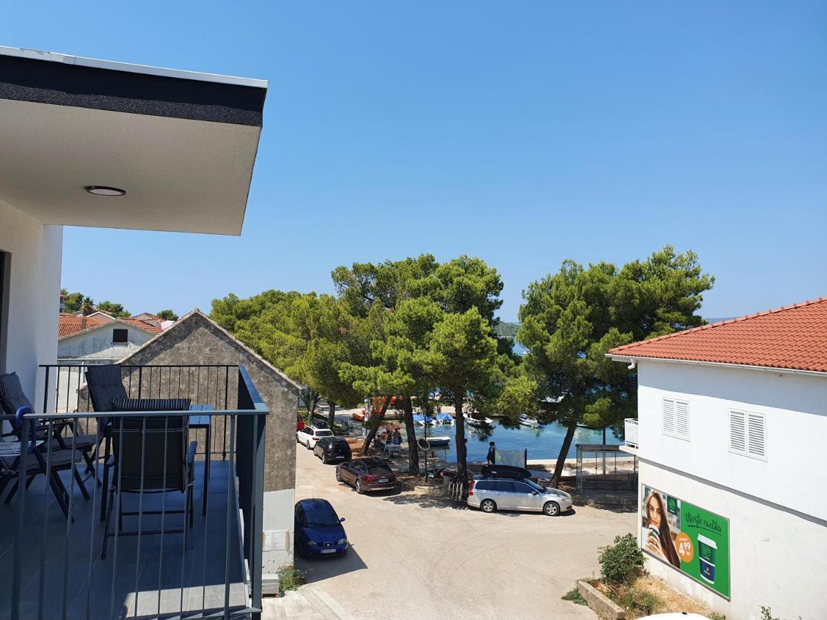 Apartmani Nerium Lovište エクステリア 写真