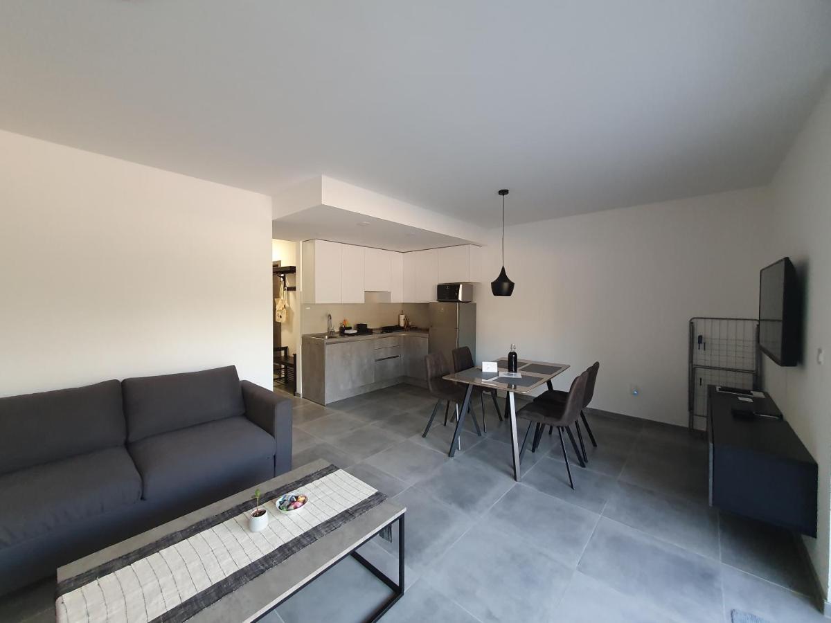 Apartmani Nerium Lovište エクステリア 写真